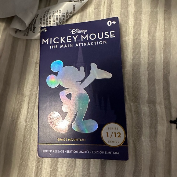 Mickey Mouse - Picture 2 of 3